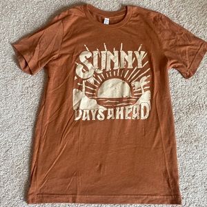 VICI Womens graphic tee size small